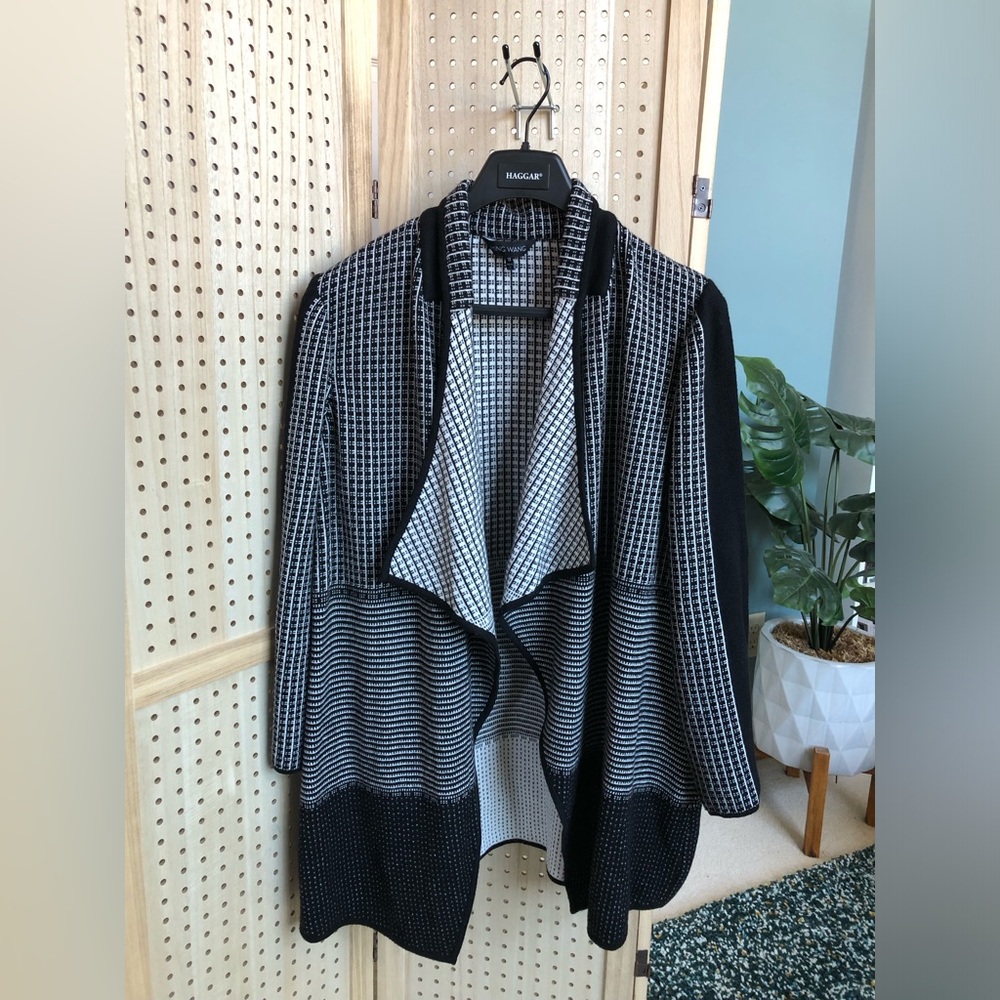 Ming Wang 1X Sweater in Black and White
